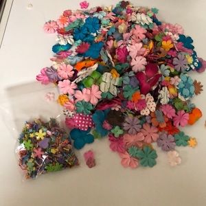 Assortment of paper flowers & brads